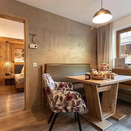 Haus Kreidl Apartment